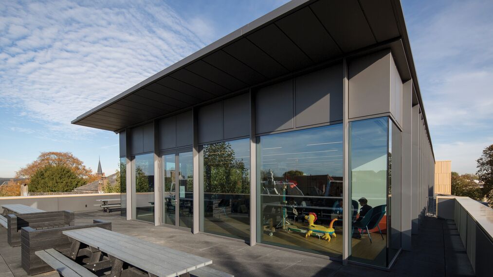 ConceptWall 50 Ściany osłonowe aluminiowe oraz ConceptSystem 77 Okna aluminiowe - Library Biblioteka w Deventer zlokalizowany w Deventer, Holandia