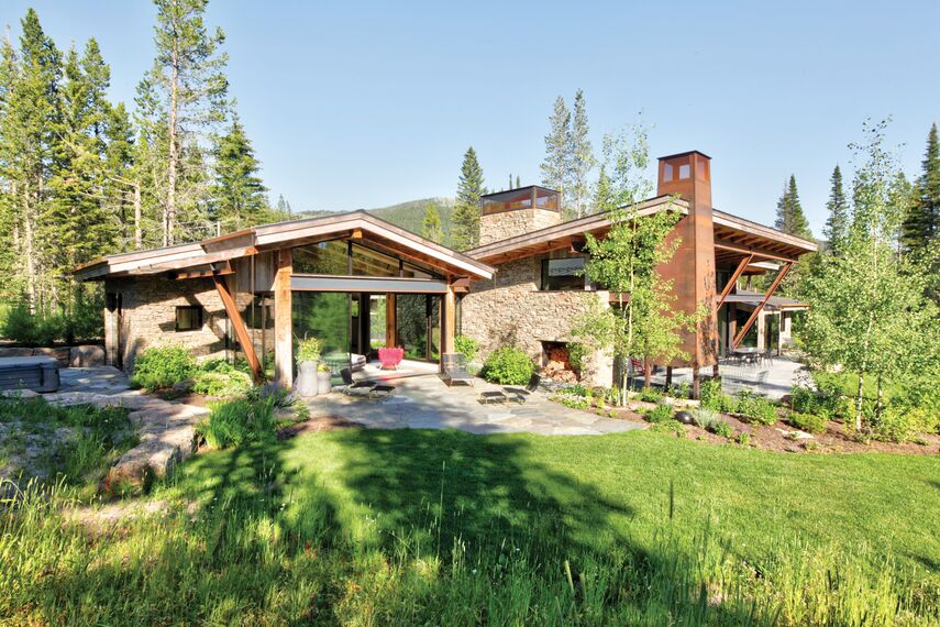 ConceptSystem 77 Okna aluminiowe, ConceptSystem 77 Drzwi aluminiowe, HiFinity Drzwi przesuwne aluminiowe oraz Purity Klamki aluminiowe - Rezydencja Flying Star zlokalizowany w Bridger Canyon, Stany Zjednoczone Ameryki Północnej