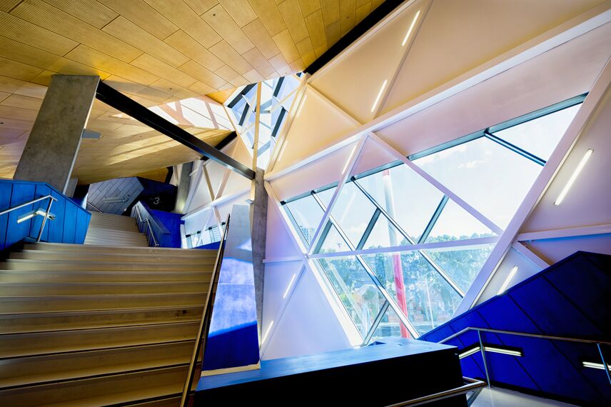 CW 50-SC Ściany osłonowe aluminiowe - Entertainment Perth Arena zlokalizowany w Perth, Australia