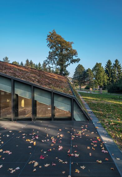 CW 50-FP Ściany osłonowe aluminiowe - Training centre Karkonoskie Centrum Edukacji Ekologicznej KCEV zlokalizowany w Vrchlabí, Czechy