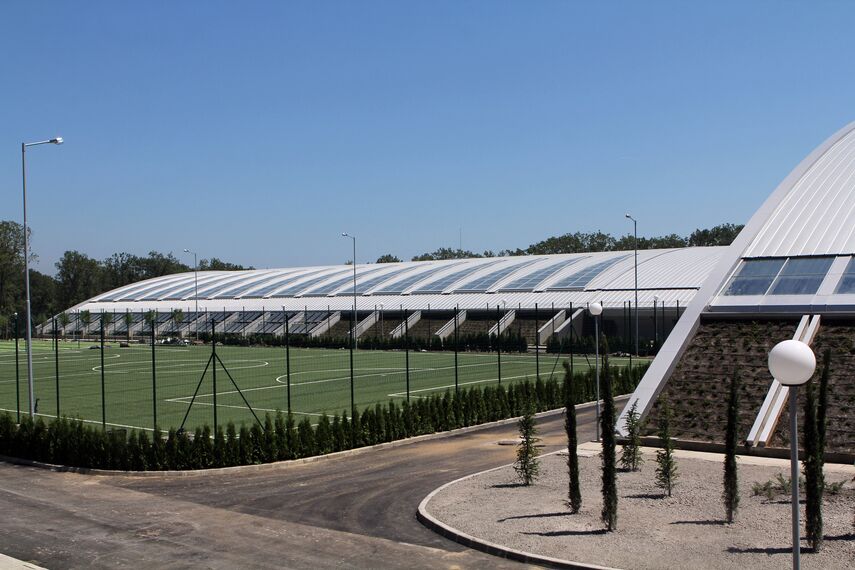 ConceptWall 50 Ściany osłonowe aluminiowe - Sports centre Sports Centre SOK Kamchia zlokalizowany w Varna, Bulgarije