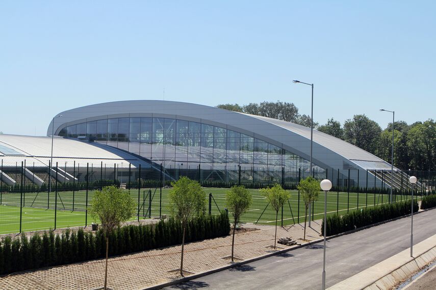 ConceptWall 50 Ściany osłonowe aluminiowe - Sports centre Sports Centre SOK Kamchia zlokalizowany w Varna, Bulgarije