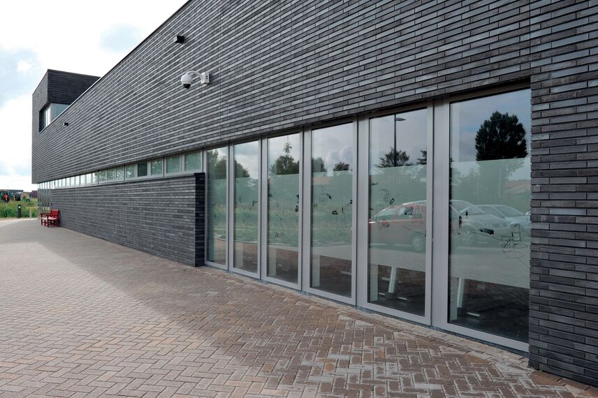 ConceptWall 60 Ściany osłonowe aluminiowe - Fire station Regional Fire Station and Police Office zlokalizowany w Drachten, Holandia