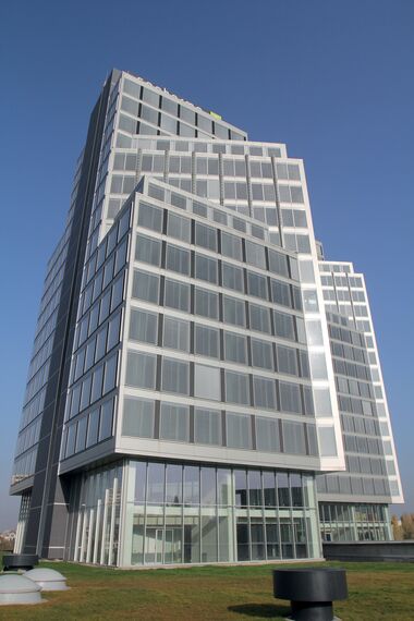 CW 86 Standard Ściany osłonowe aluminiowe, CS 86-HI (c) Systemy anulowane oraz CW 86-EF Ściany osłonowe aluminiowe - Sopharma Litex Business Towers zlokalizowany w Sofia, Bulgarije