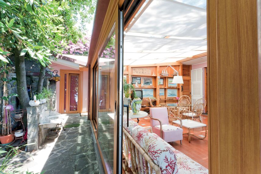 ConceptWall 60 Ściany osłonowe aluminiowe oraz ConceptRoof 120 Ogrody zimowe - Conservatory Conservatory Lavagna zlokalizowany w Vigolzone, Włochy