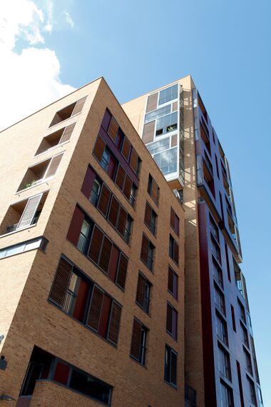 ConceptWall 50 Ściany osłonowe aluminiowe oraz CS 86-HI (c) Systemy anulowane - Dalston Lane zlokalizowany w London, Zjednoczone Królestwo