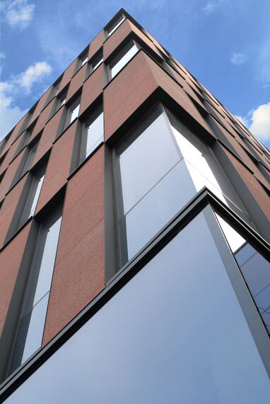 ConceptWall 60 Ściany osłonowe aluminiowe - Office building Tiensevest Office Complex zlokalizowany w Leuven, België