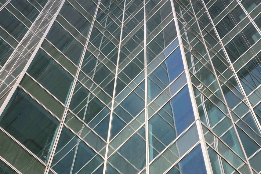 ConceptSystem 77 Drzwi aluminiowe, ConceptWall 86 Ściany osłonowe aluminiowe, ConceptSystem 77 Okna aluminiowe oraz ConceptWall 50 Ściany osłonowe aluminiowe - Avilon Plaza zlokalizowany w Moscow, Rosja
