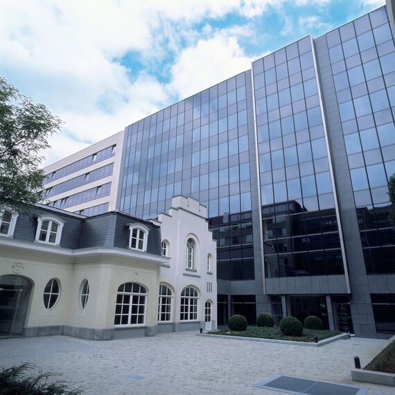 ConceptWall 86 Ściany osłonowe aluminiowe - Office building Office Building Espace Meeuws zlokalizowany w Brussels, België