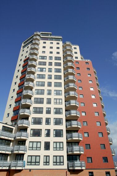 ConceptWall 50 Ściany osłonowe aluminiowe - Tradewinds zlokalizowany w London, Zjednoczone Królestwo
