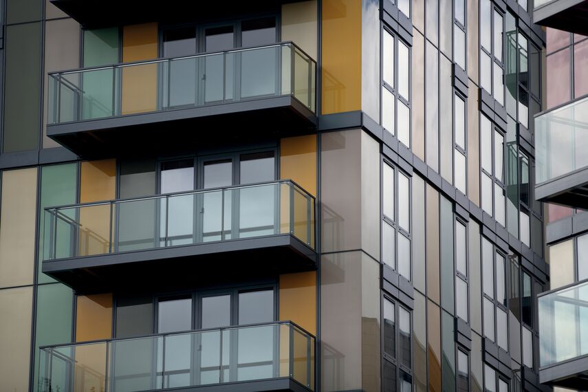 ConceptWall 50 Ściany osłonowe aluminiowe - Apartmentcompleks Matchmakers Wharf zlokalizowany w Stratford, Zjednoczone Królestwo