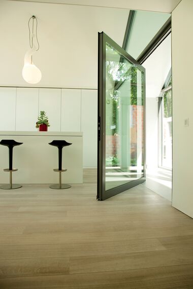 ConceptSystem 77 Okna aluminiowe, ConceptSystem 77 Drzwi aluminiowe, ConceptWall 50 Ściany osłonowe aluminiowe, CS 86-HI (c) Systemy anulowane oraz CP 50 Drzwi przesuwne aluminiowe - Van Acker Sissau villa zlokalizowany w Loppem, België