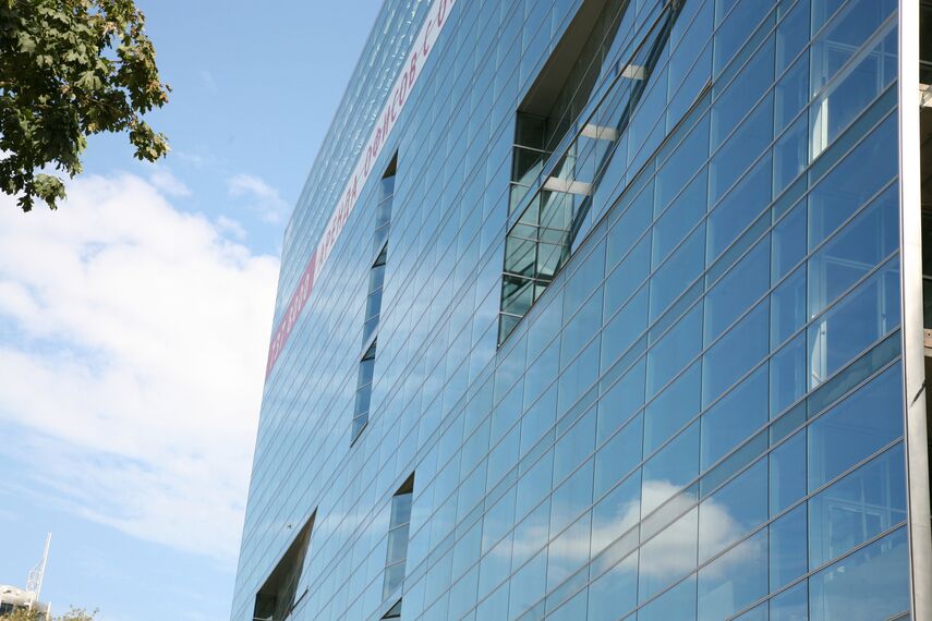 ConceptWall 50 Ściany osłonowe aluminiowe - Office building Vivaldi Plaza zlokalizowany w Moscow, Rosja