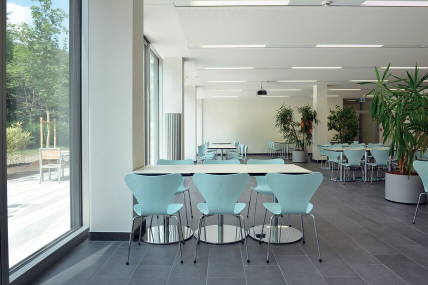 ConceptWall 86 Ściany osłonowe aluminiowe - MAN Corporate Centre zlokalizowany w München, Niemcy
