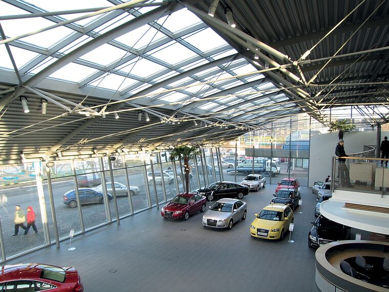 ConceptWall 50 Ściany osłonowe aluminiowe - Car Center Audi (Dnepropetrovsk) zlokalizowany w Dnepropetrovsk, Ukraina