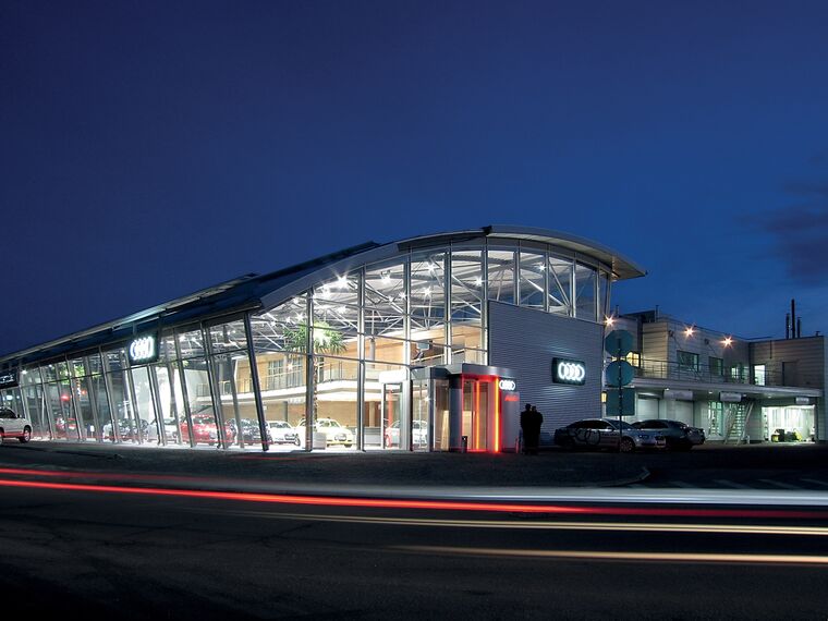 ConceptWall 50 Ściany osłonowe aluminiowe - Car Center Audi (Dnepropetrovsk) zlokalizowany w Dnepropetrovsk, Ukraina