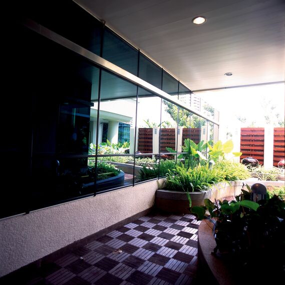 ConceptWall 50 Ściany osłonowe aluminiowe - Samitivej Sukhumvit Hospital zlokalizowany w Bangkok, Tajlandia