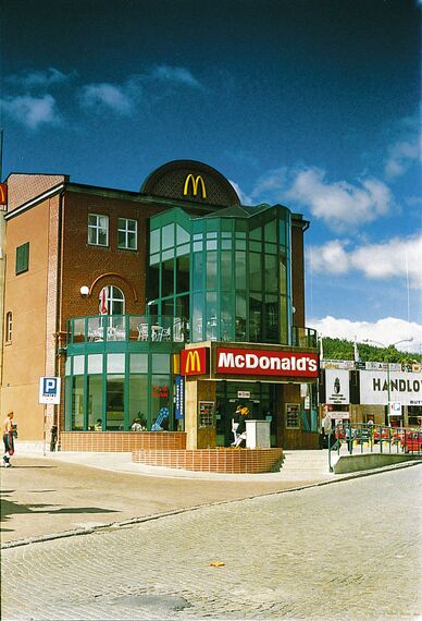 Restaurant/Pub McDonald's zlokalizowany w Gdańsk, Polska