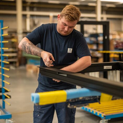 Spécialiste Reynaers Aluminium