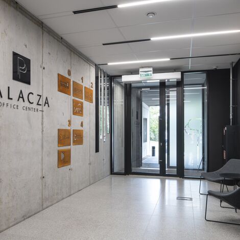 ConceptSystem 77 Okna aluminiowe, CW 50-SC Ściany osłonowe aluminiowe oraz Horizon Window - Office building Palacza Office Center zlokalizowany w Poznań, Polska