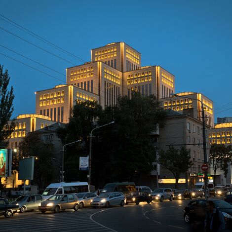 ConceptWall 50 Ściany osłonowe aluminiowe - Menorah Jewish Multifunctional Centre zlokalizowany w Dnepropetrovsk, Ukraina