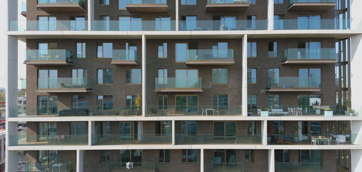 ConceptWall 60 Ściany osłonowe aluminiowe oraz MasterLine 8 HI+ Okna aluminiowe - Scheldezicht zlokalizowany w Antwerp, België