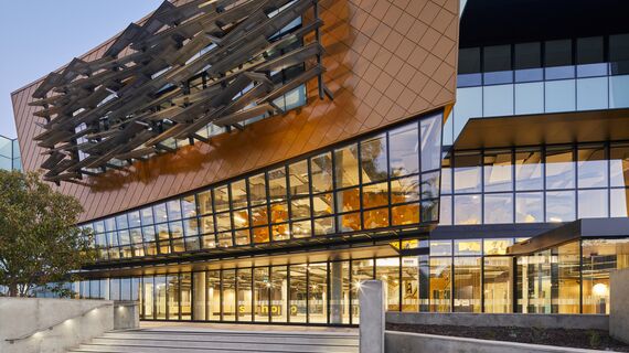 CW 60-SC Ściany osłonowe aluminiowe - Community centre Belmont Hub zlokalizowany w Perth, Australia