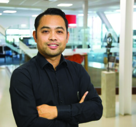 ConceptFolding 77 Drzwi tarasowe aluminiowe oraz ConceptWall 50 Ściany osłonowe aluminiowe - DC New Logic III zlokalizowany w Tilburg, Holandia